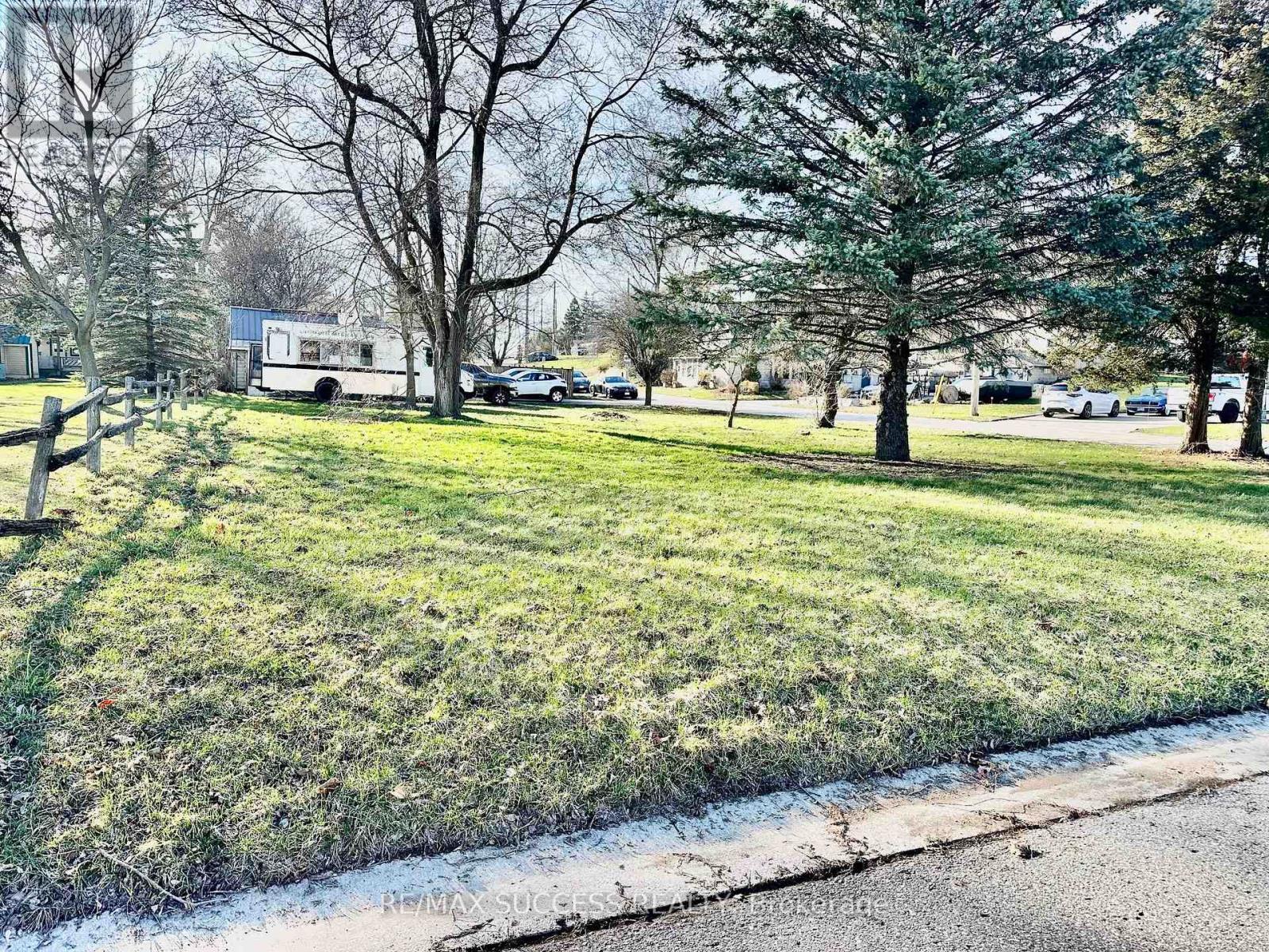 738 Mount Pleasant Road, Brant, ON - Outdoor