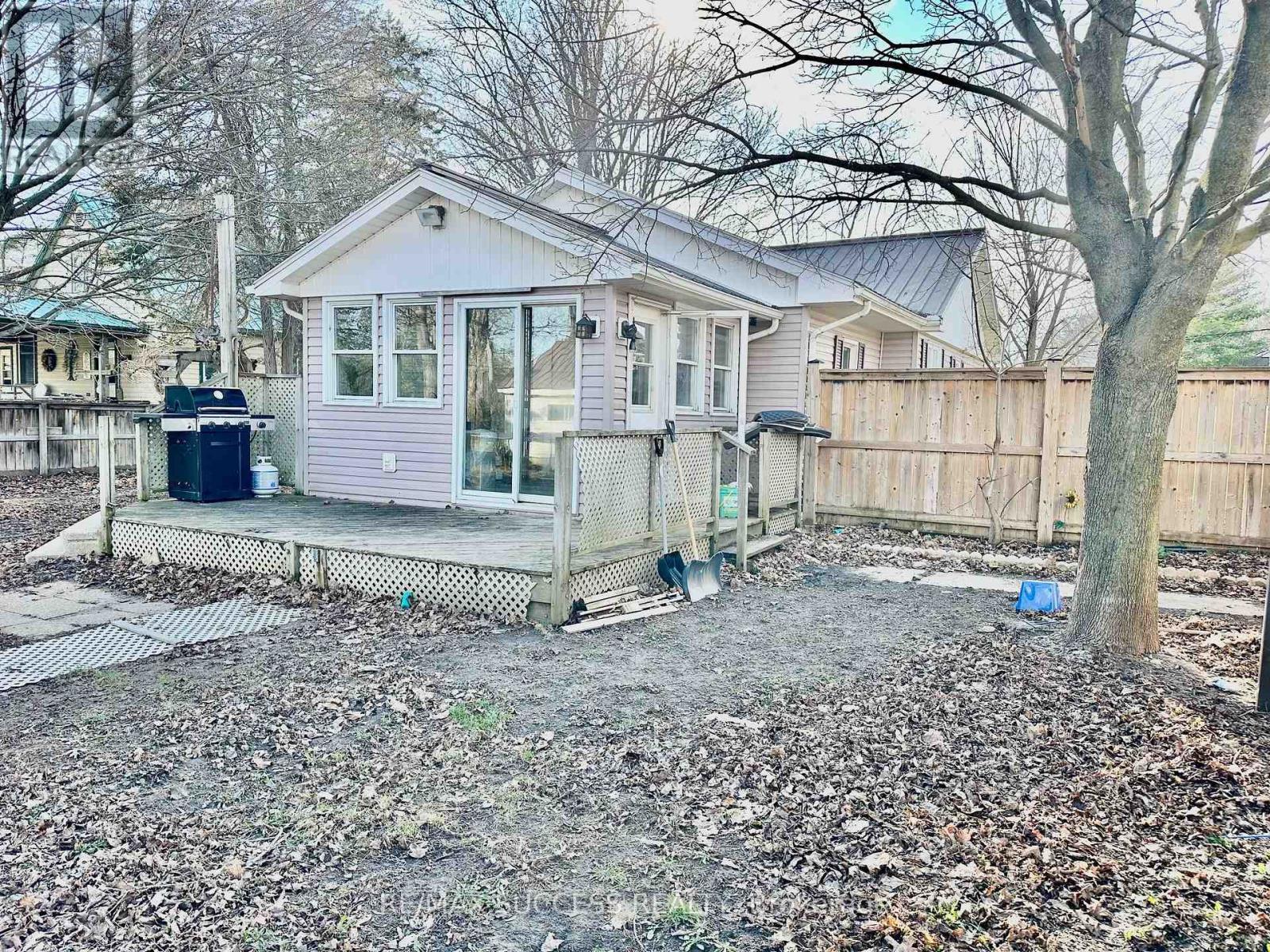738 Mount Pleasant Road, Brant, ON - Outdoor