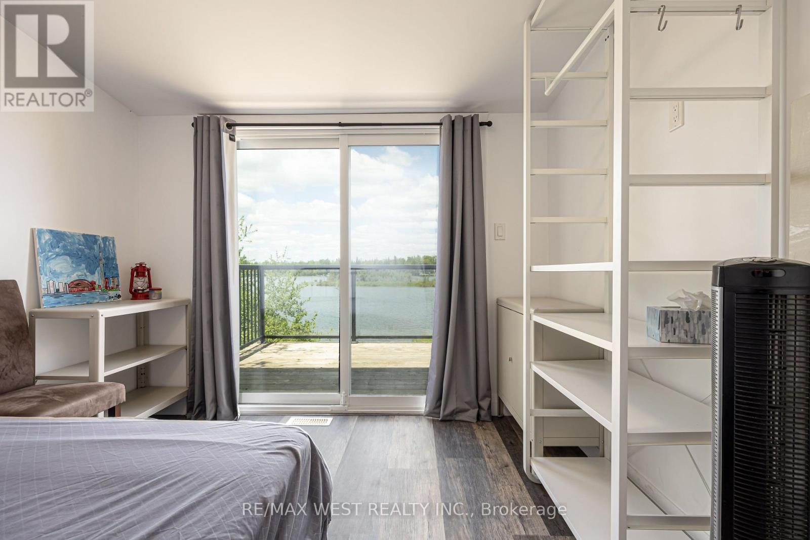 15 Manchester Trail, Kawartha Lakes, ON - Indoor Photo Showing Bedroom