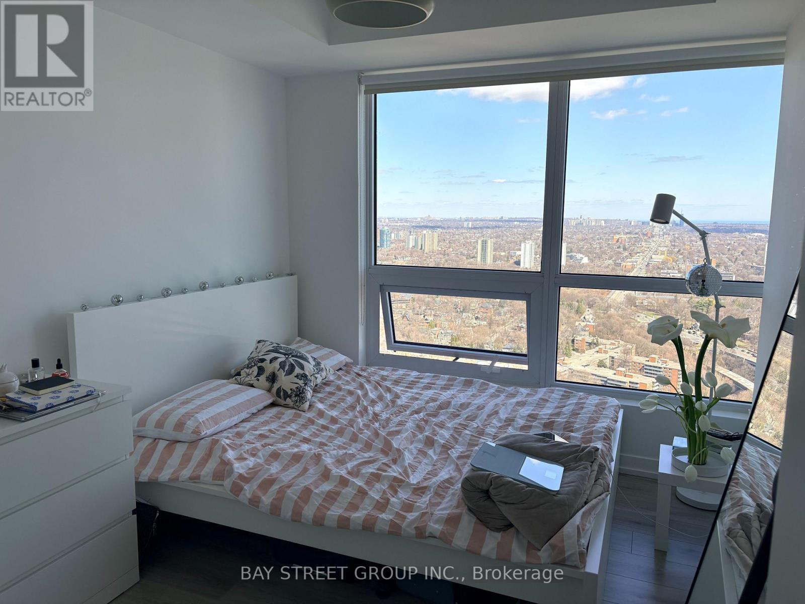 4010 - 395 Bloor Street E, Toronto, ON - Indoor Photo Showing Bedroom