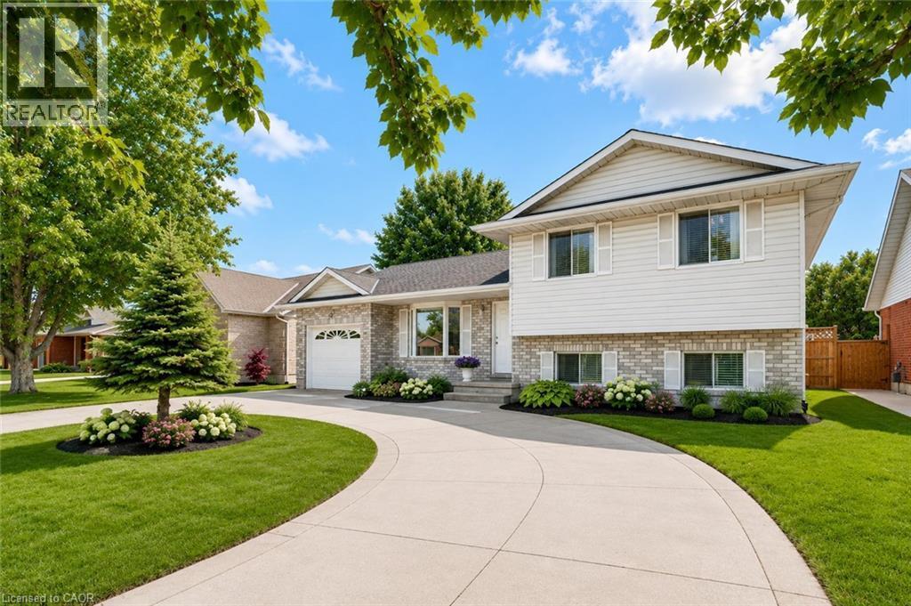 102 Allen Street, Tillsonburg, ON - Outdoor With Facade