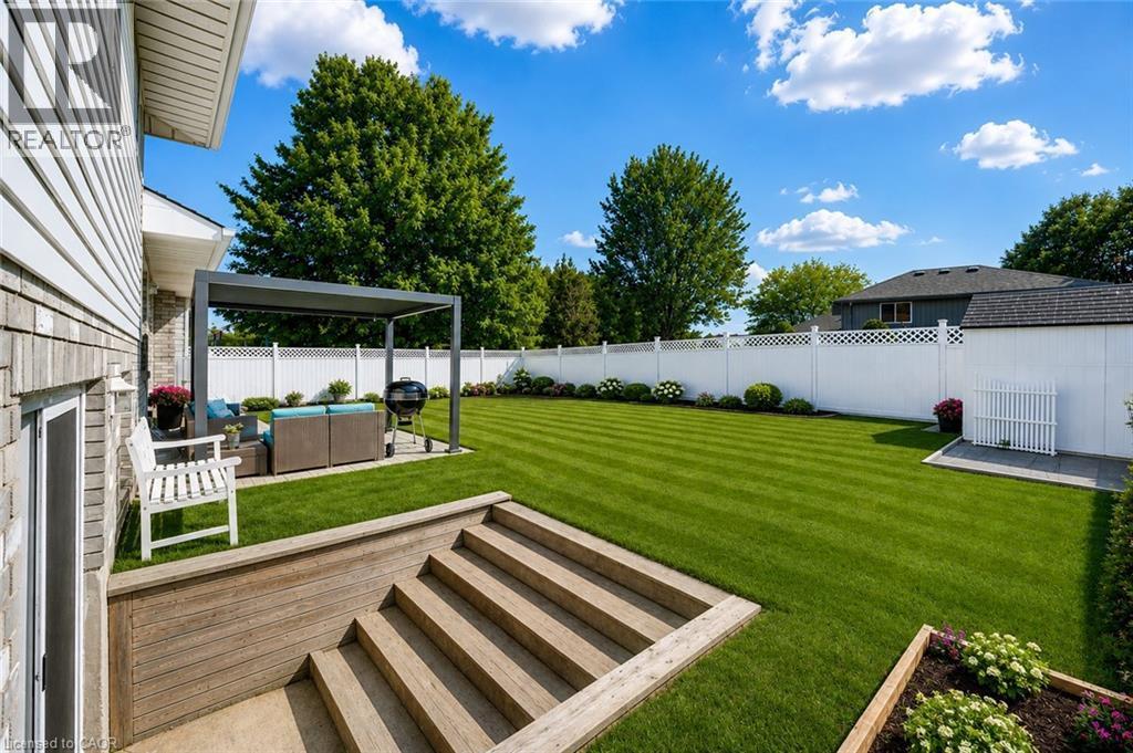 102 Allen Street, Tillsonburg, ON - Outdoor With Deck Patio Veranda