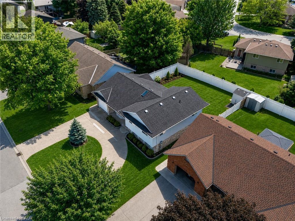 102 Allen Street, Tillsonburg, ON - Outdoor