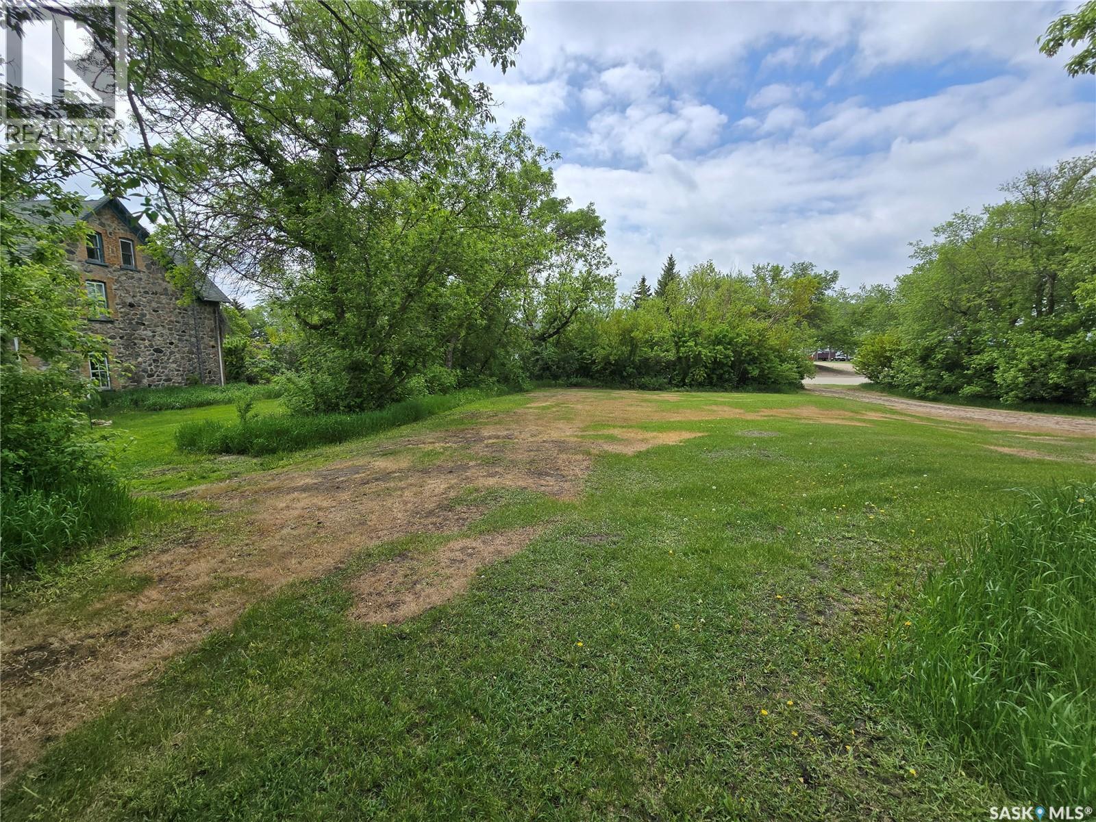 934 Main Street, Broadview, SK