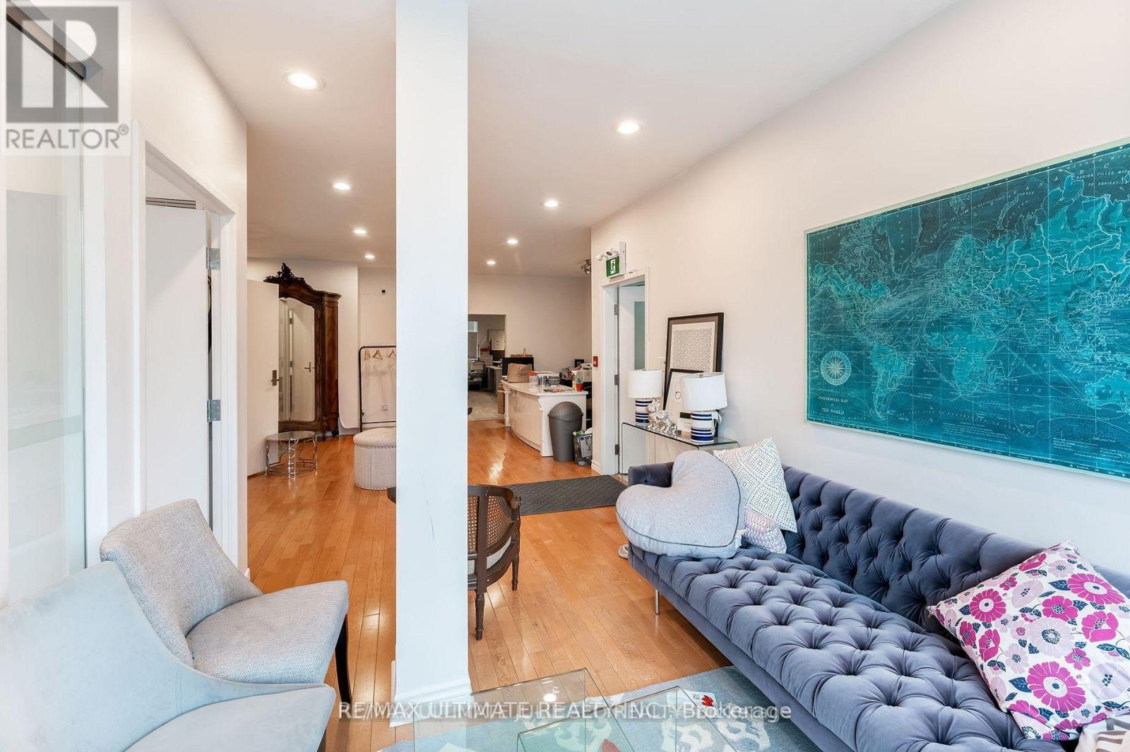 304 Danforth Avenue, Toronto, ON