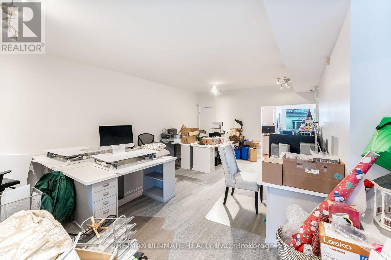 304 Danforth Avenue, Toronto, ON