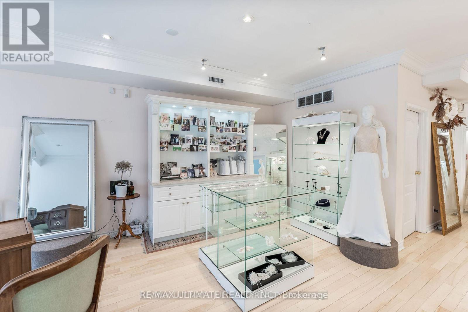 304 Danforth Avenue, Toronto, ON