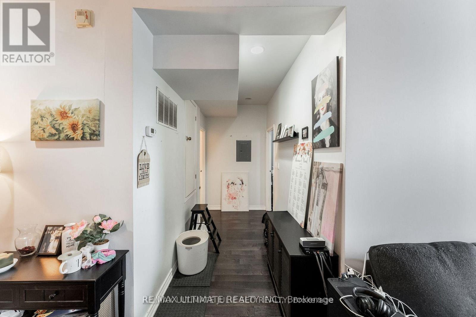 304 Danforth Avenue, Toronto, ON