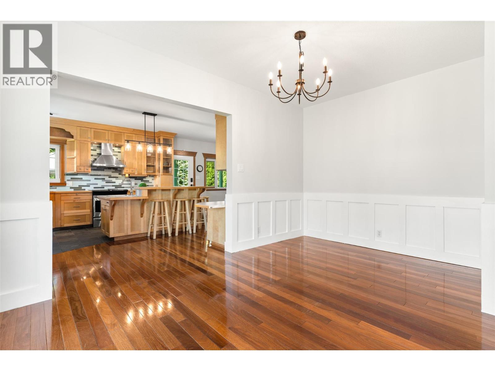 Dining room - 701 Edward Street, Revelstoke, BC
