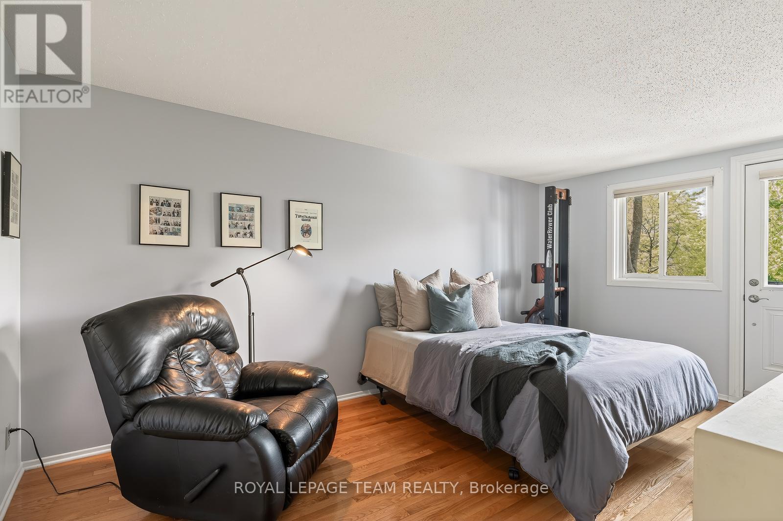 9 - 402 Montfort Street, Ottawa, ON - Indoor Photo Showing Bedroom