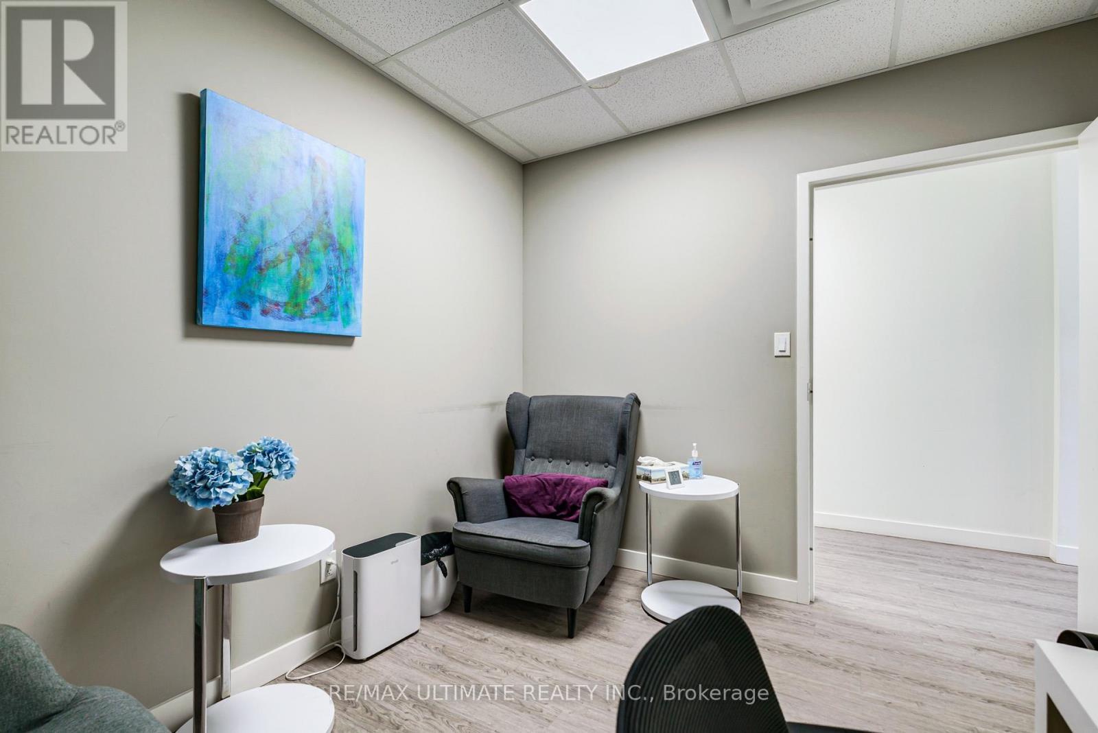 427-429 Vaughan Road, Toronto, ON