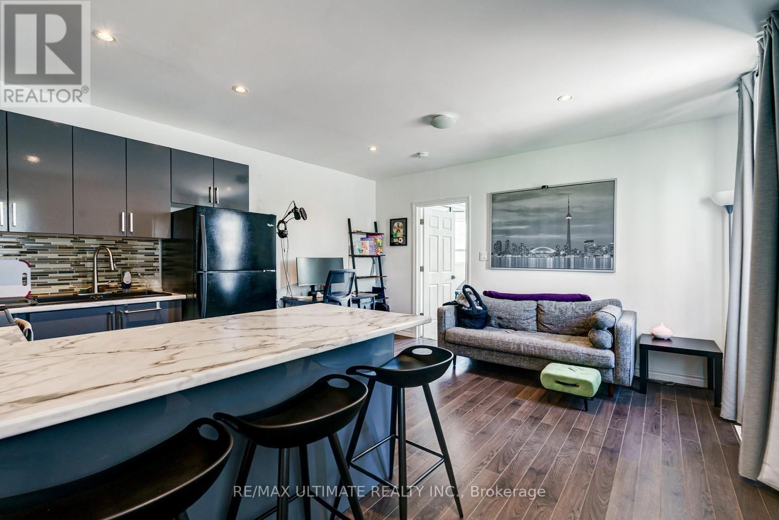 427-429 Vaughan Road, Toronto, ON