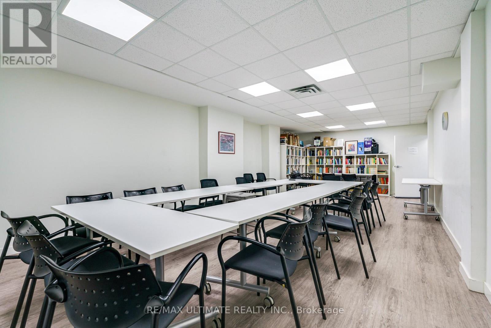 427-429 Vaughan Road, Toronto, ON