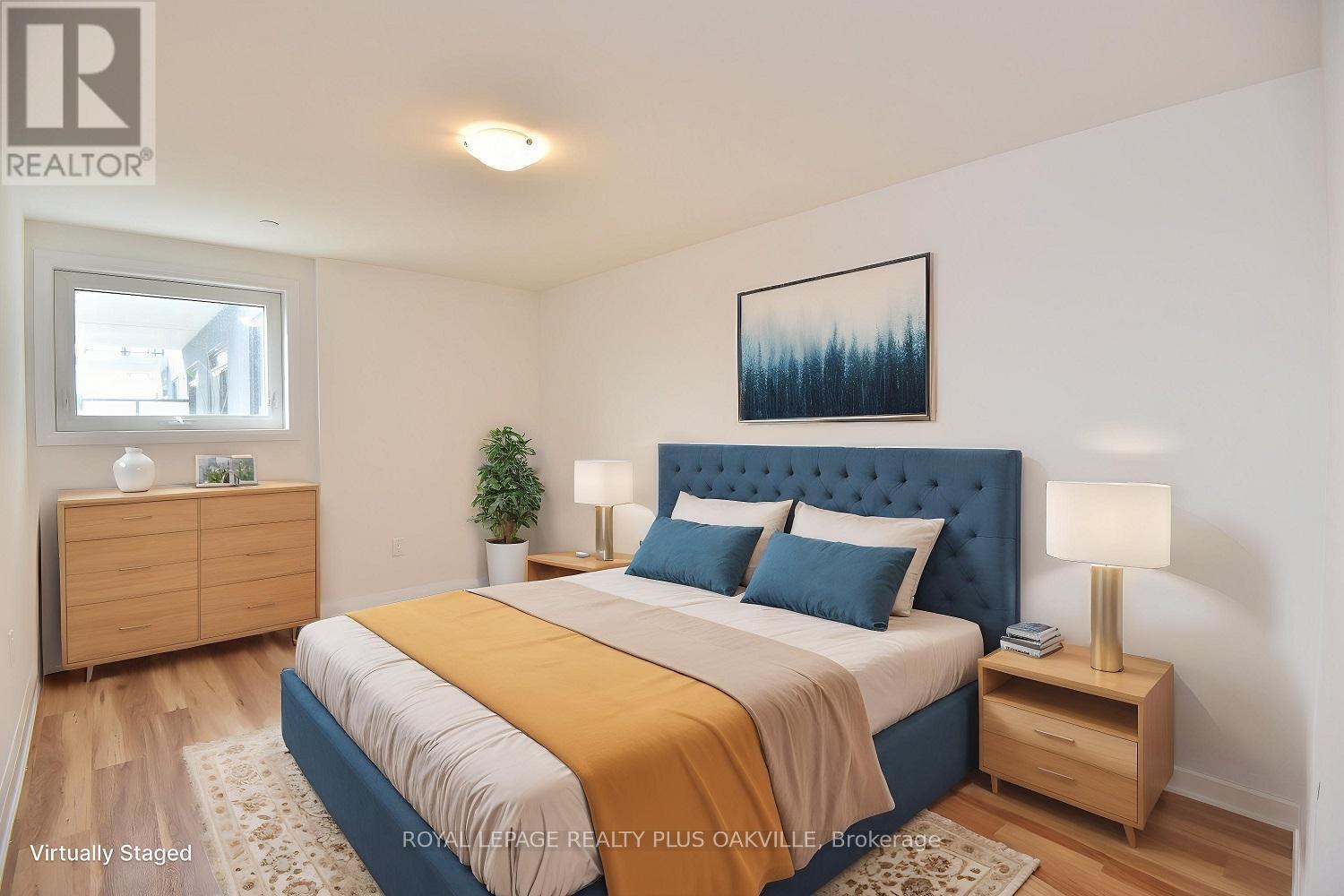 422 - 1936 Rymal Road E, Hamilton, ON - Indoor Photo Showing Bedroom