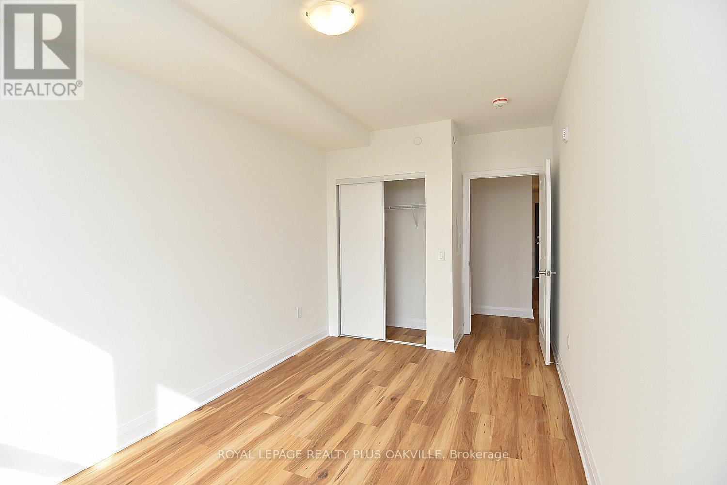 422 - 1936 Rymal Road E, Hamilton, ON - Indoor Photo Showing Other Room