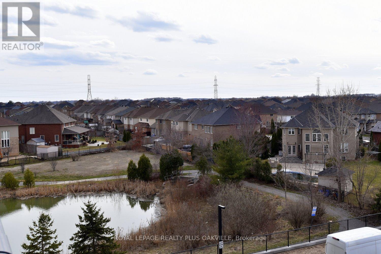 422 - 1936 Rymal Road E, Hamilton, ON - Outdoor With View