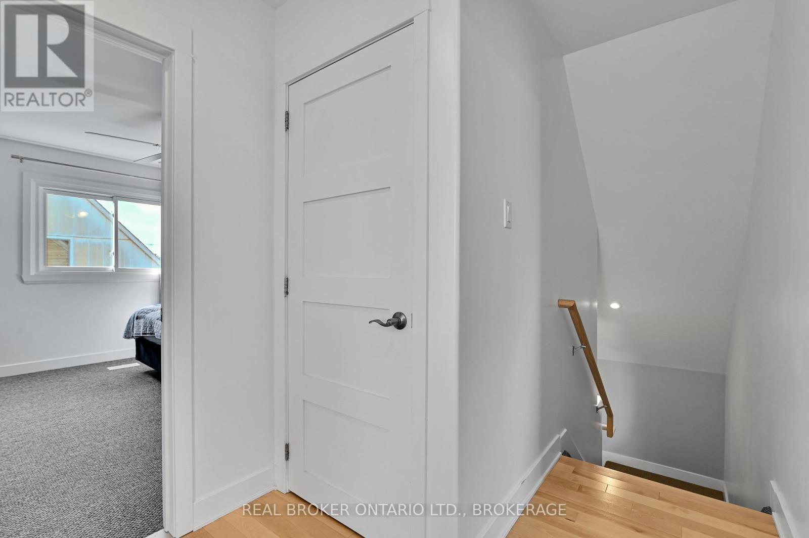 1006 Second Street E, Cornwall, ON - Indoor Photo Showing Other Room