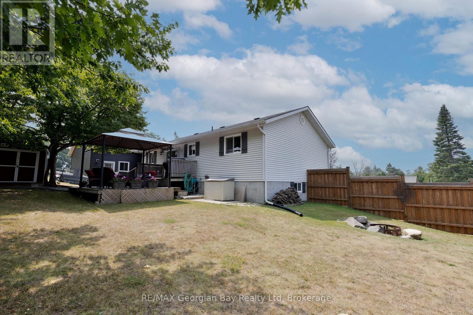 5 Easton Avenue, Tay (Port Mcnicoll), ON - Outdoor With Deck Patio Veranda