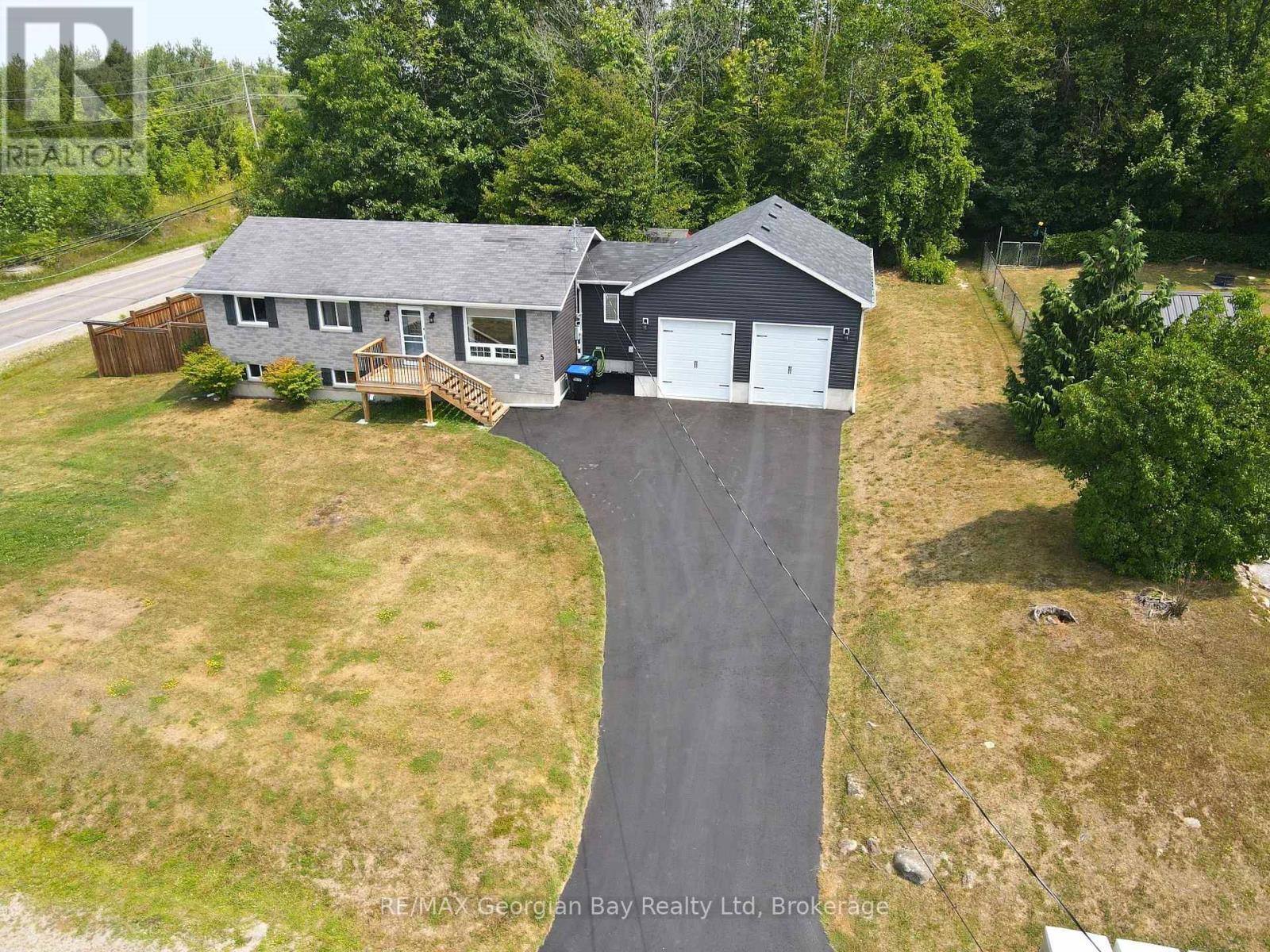 5 Easton Avenue, Tay (Port Mcnicoll), ON - Outdoor