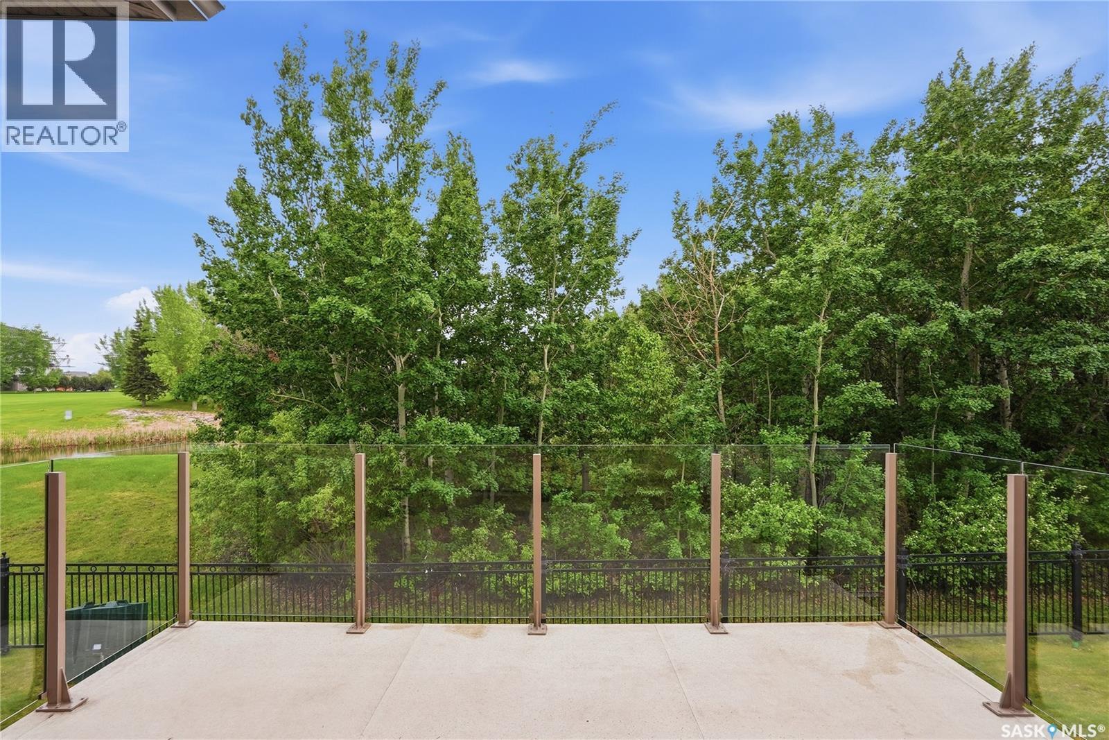 11 301 Cartwright Terrace, Saskatoon, SK - Outdoor
