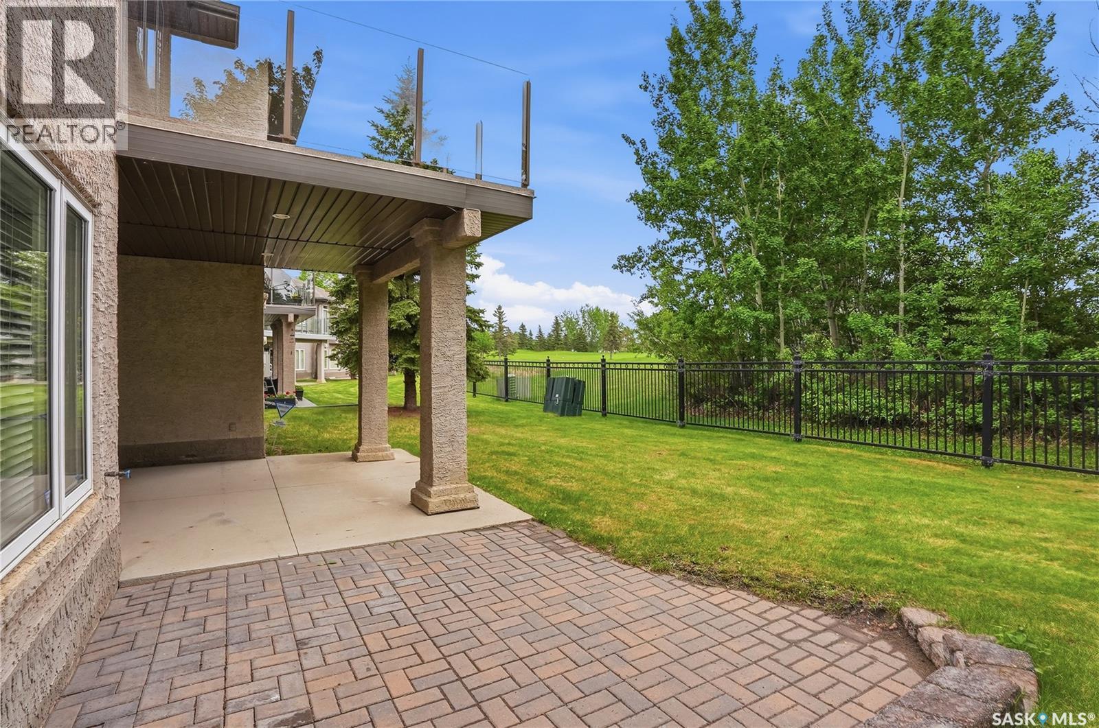11 301 Cartwright Terrace, Saskatoon, SK - Outdoor