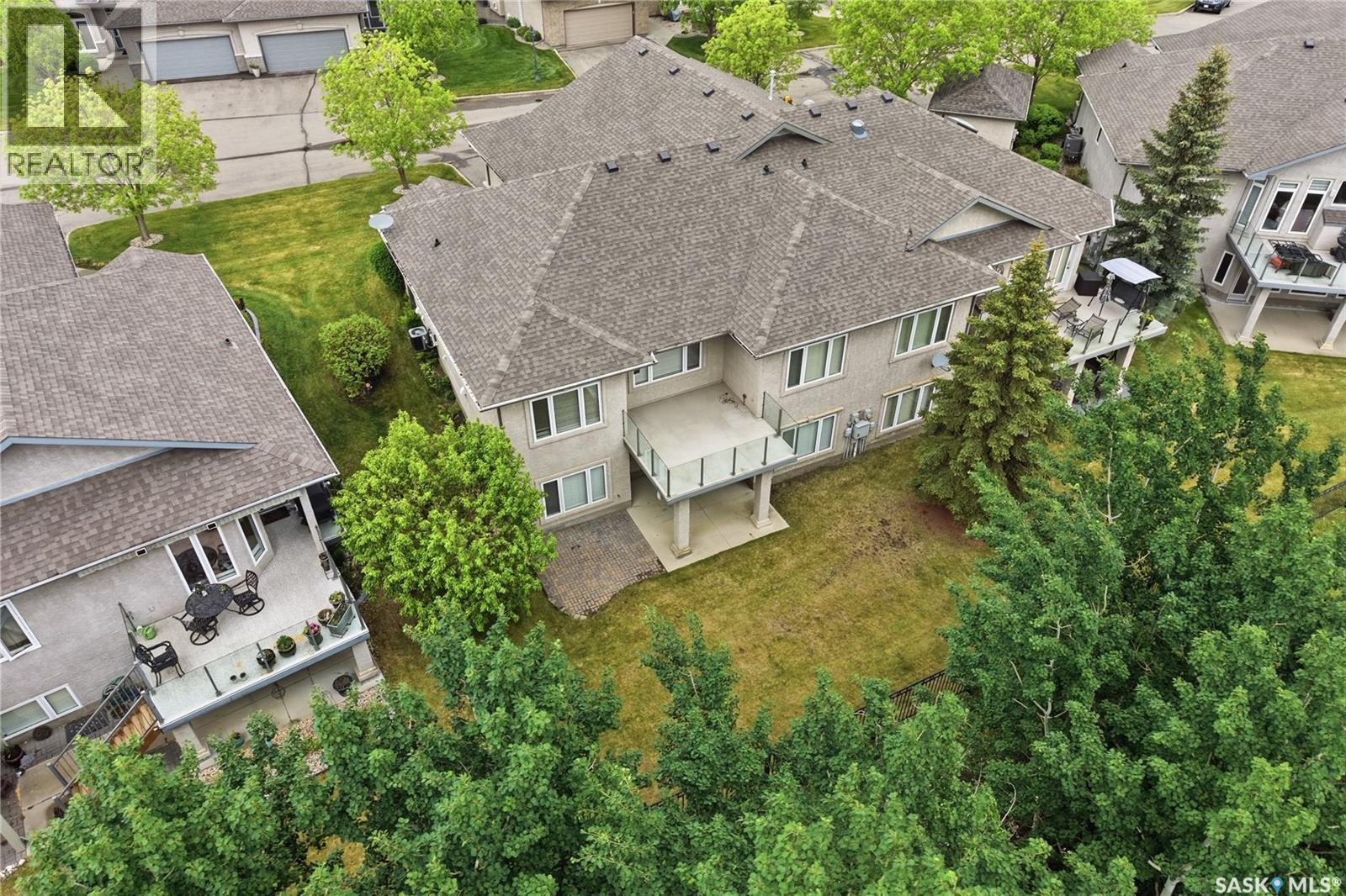 11 301 Cartwright Terrace, Saskatoon, SK - Outdoor