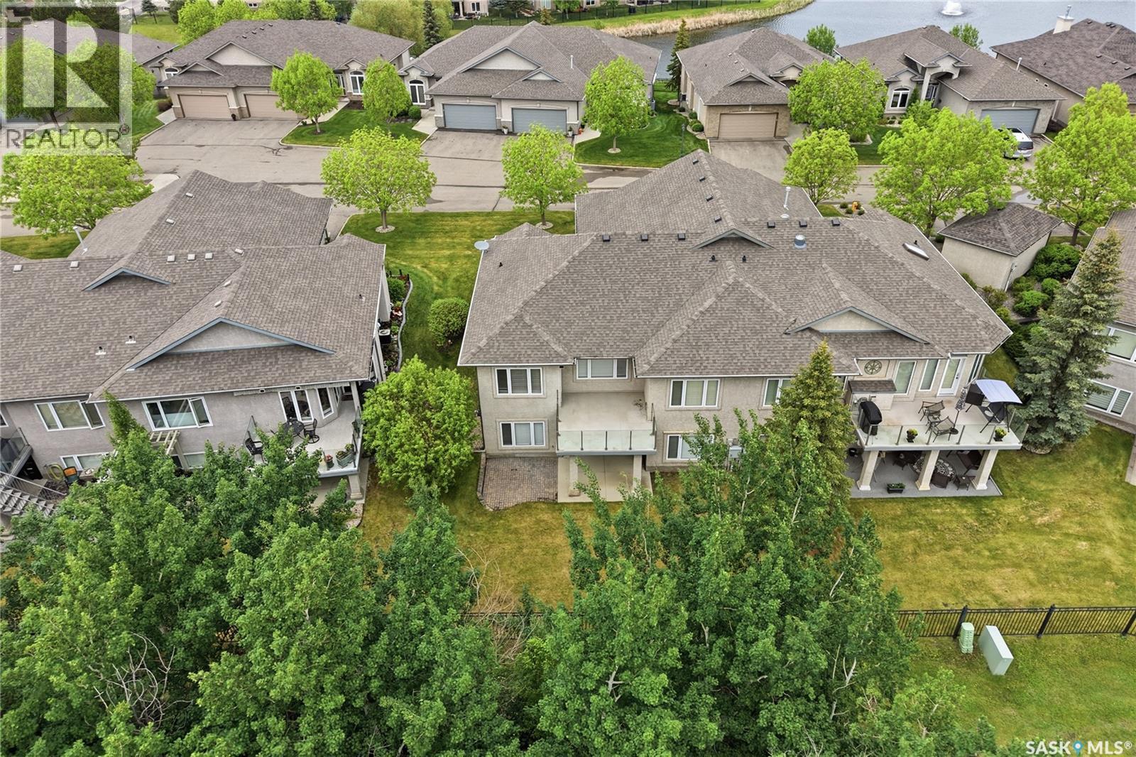 11 301 Cartwright Terrace, Saskatoon, SK - Outdoor