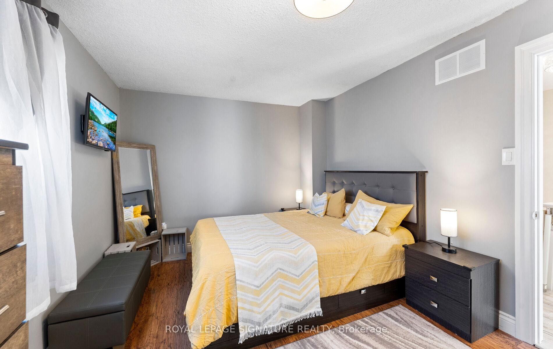 12 Hewitt Crescent, Ajax, ON - Indoor Photo Showing Bedroom