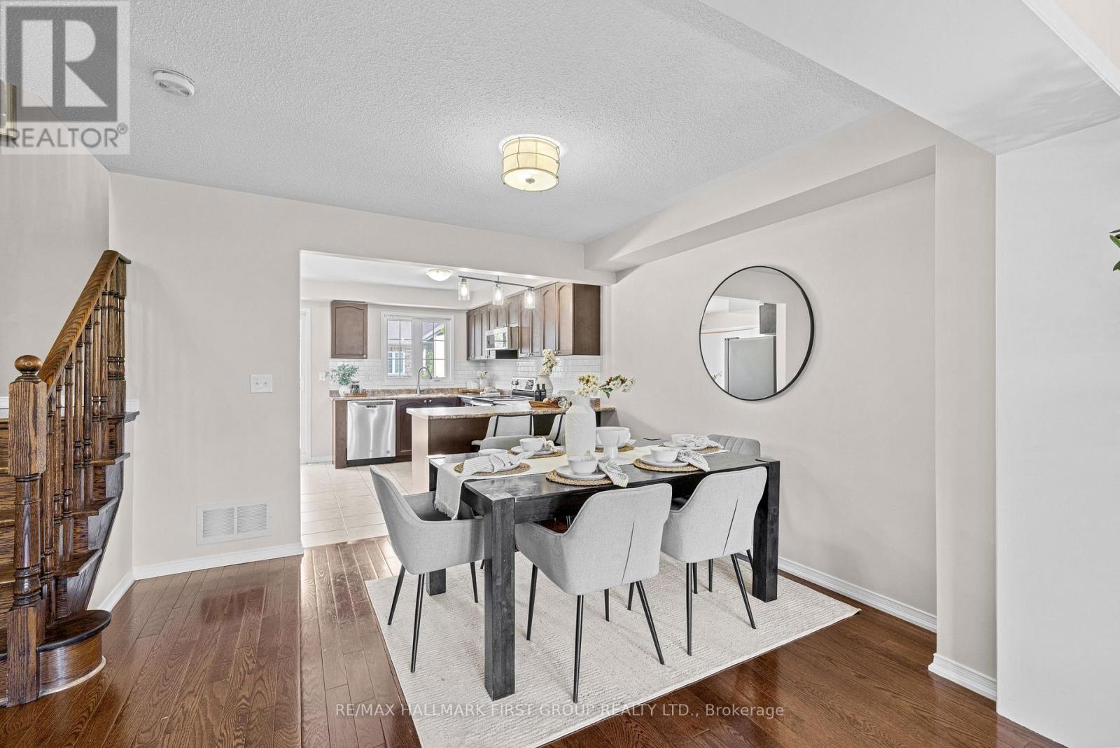 17 Edison Way, Whitby, ON - Indoor Photo Showing Dining Room