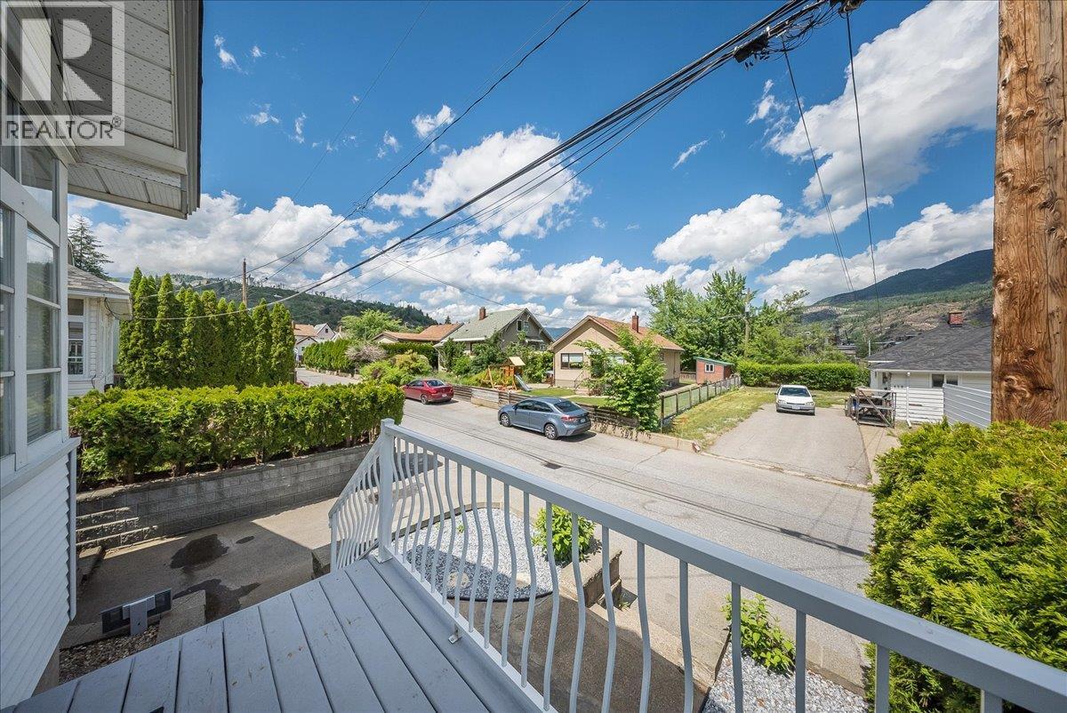 426 Austad Lane, Trail, BC - Outdoor