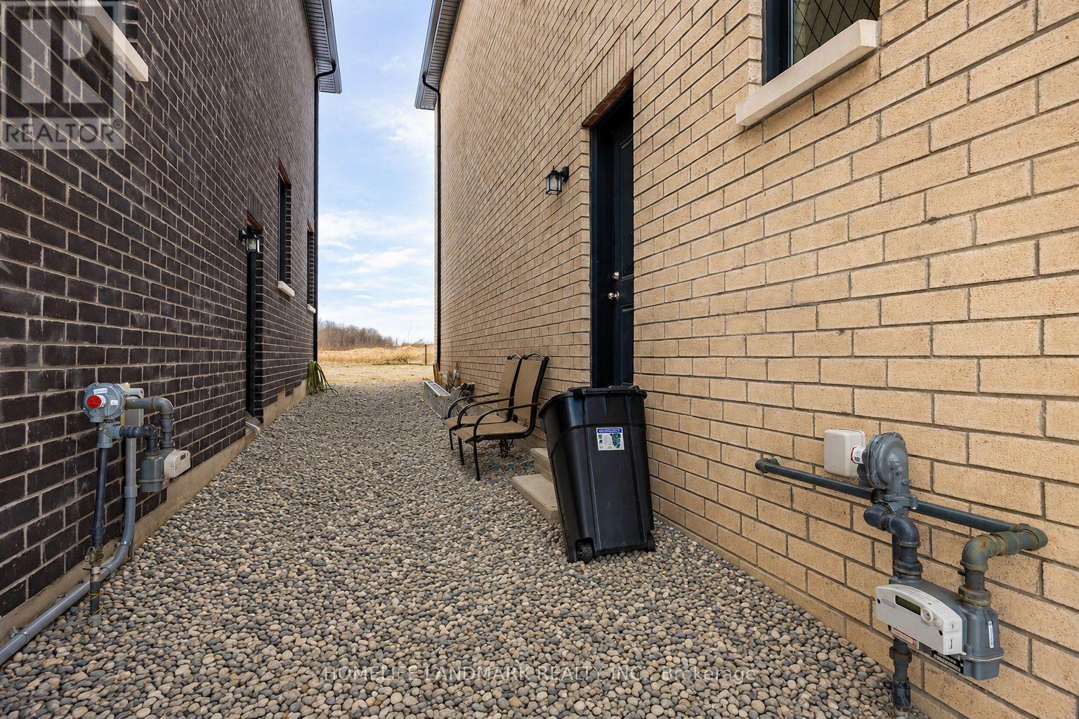 1102 Pisces Trail, Pickering, ON - With Exterior