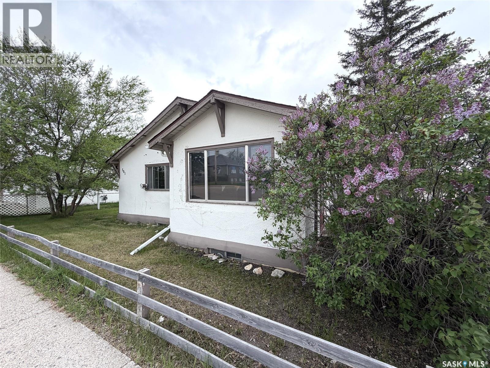 501 Churchill Street, Hudson Bay, SK - Outdoor