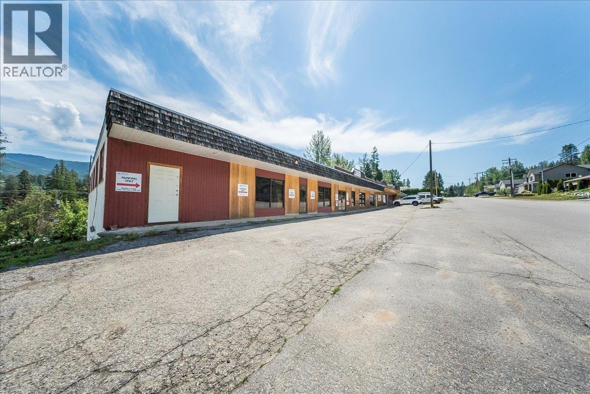 1846 First Street, Fruitvale, BC