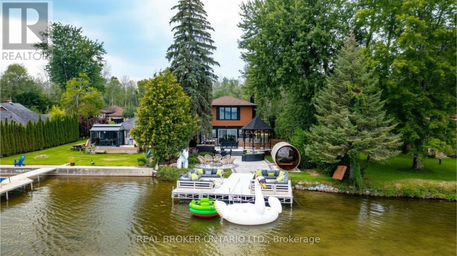 943 Barry Avenue, Innisfil, ON