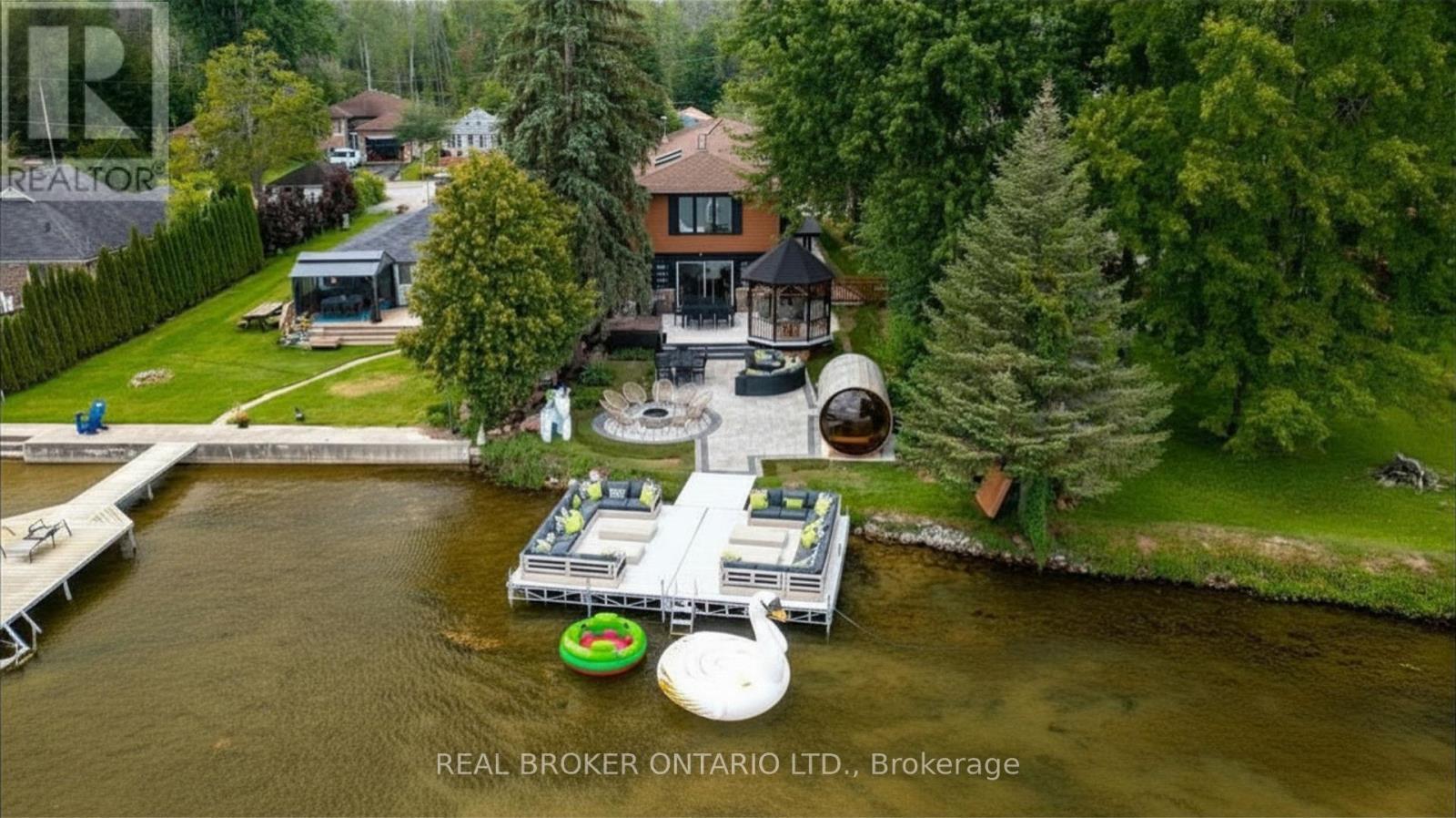 943 Barry Avenue, Innisfil, ON