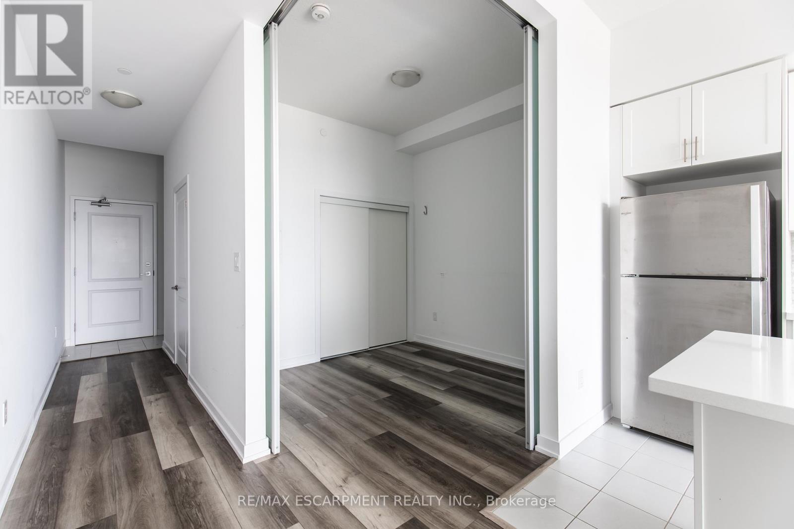 416 - 450 Dundas Street E, Hamilton, ON - Indoor Photo Showing Other Room