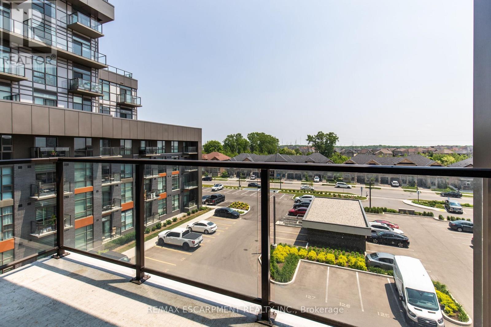 416 - 450 Dundas Street E, Hamilton, ON - Outdoor With Balcony