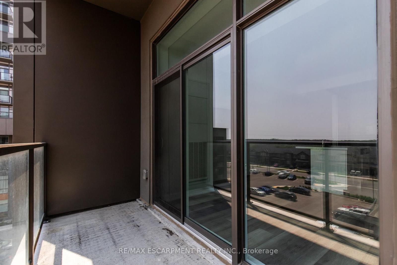 416 - 450 Dundas Street E, Hamilton, ON - With Balcony With Exterior