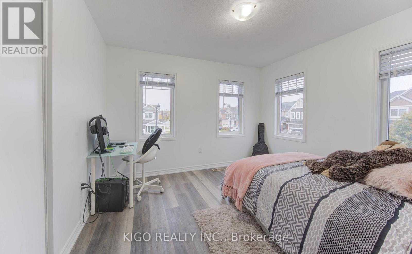 66 Shoreacres Drive, Kitchener, ON