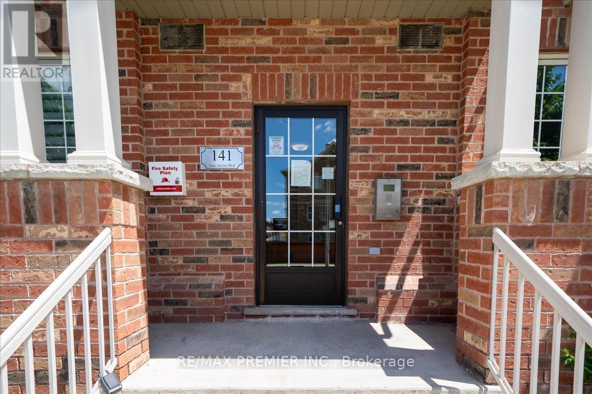 8 - 141 Isaac Devins Boulevard, Toronto, ON
