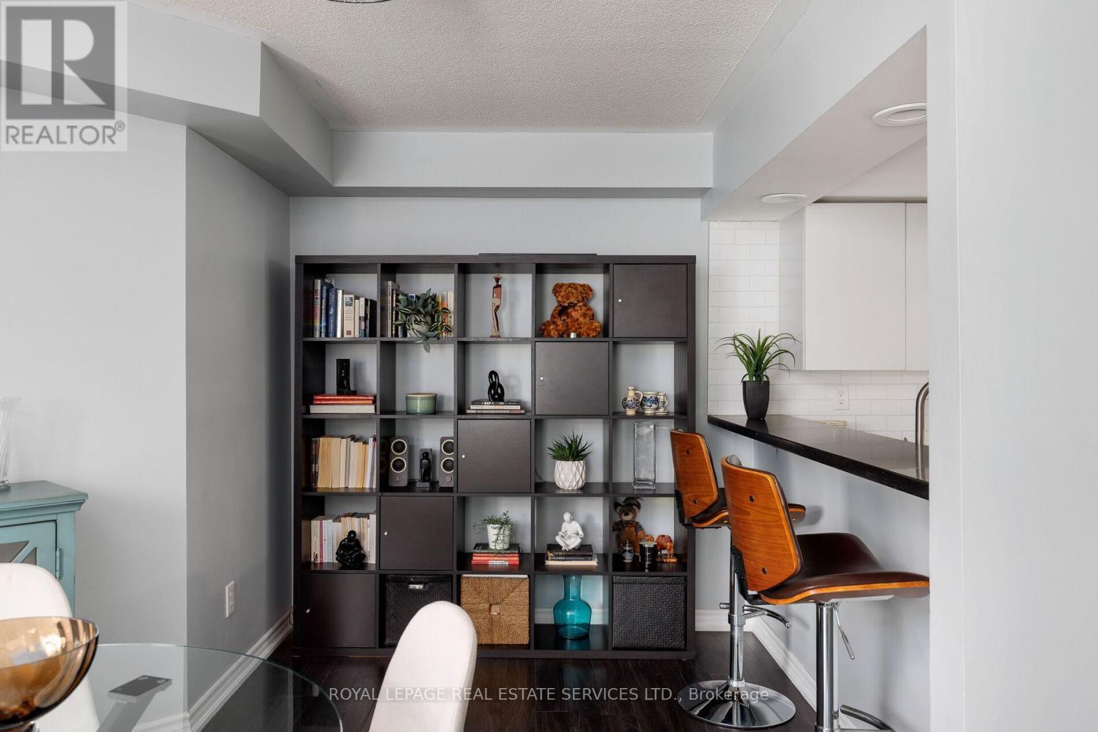 174 - 75 Bristol Road E, Mississauga, ON