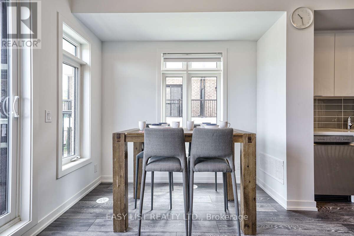 27 Spruce Pines Crescent, Toronto, ON