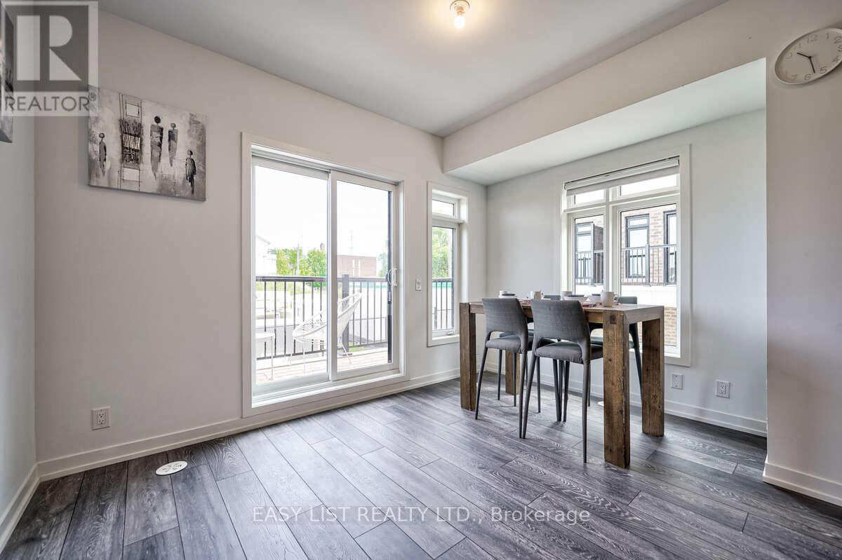 27 Spruce Pines Crescent, Toronto, ON