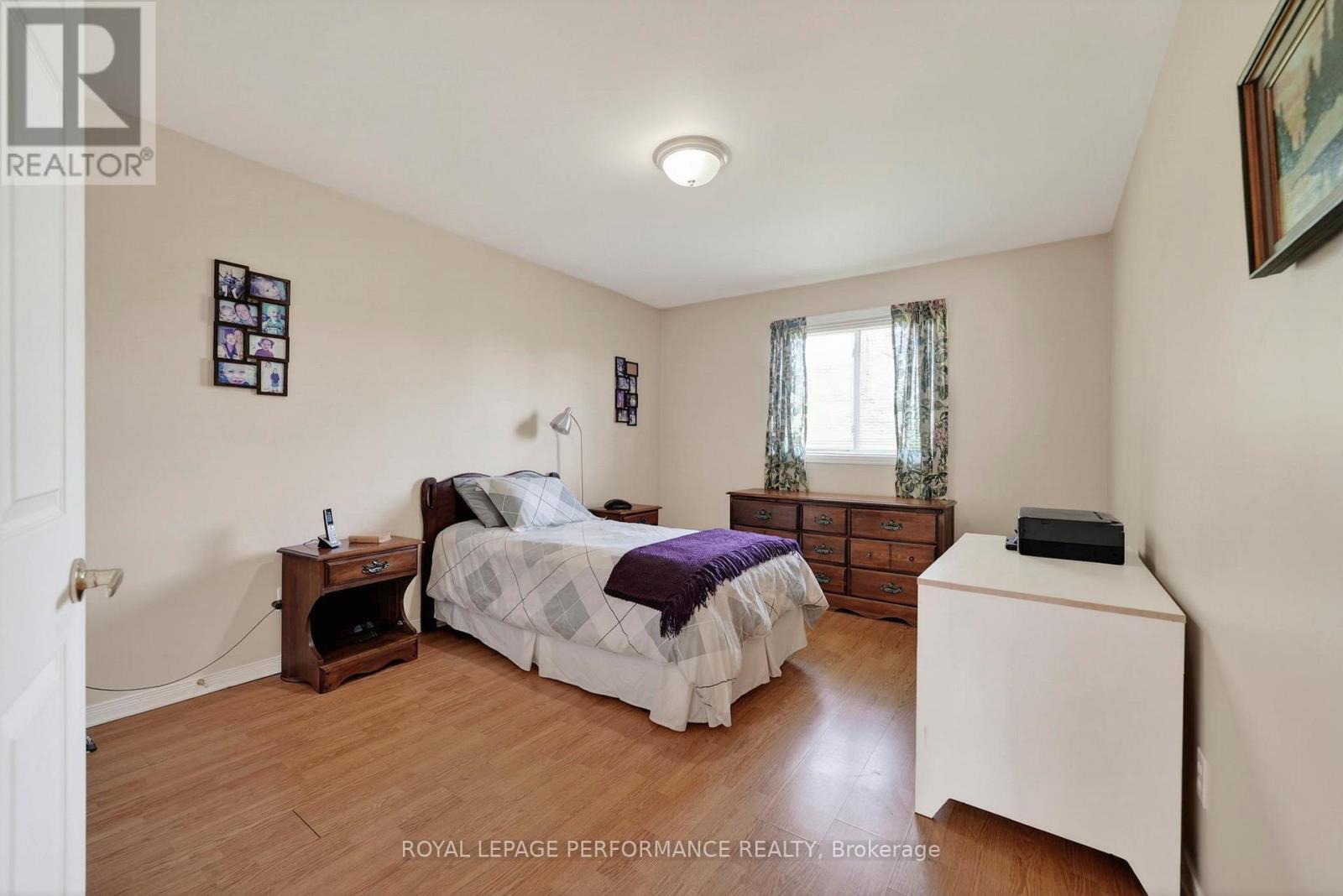 1506 Frank Court, Cornwall, ON - Indoor Photo Showing Bedroom