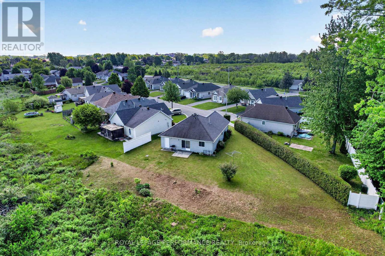 1506 Frank Court, Cornwall, ON - Outdoor With View