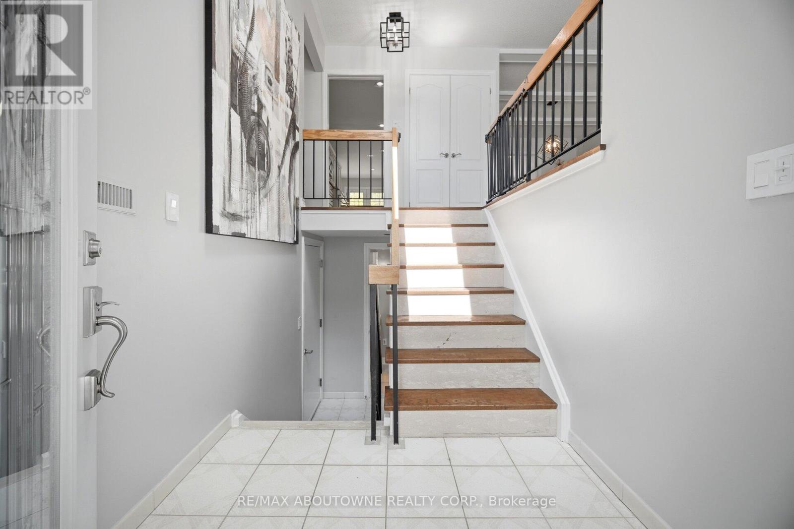 41 Plainsman Road, Mississauga, ON