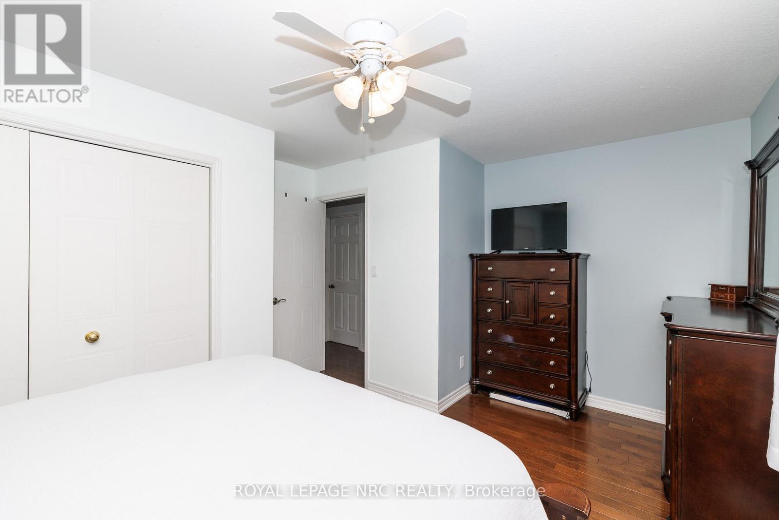 Primary bedroom - 16 Leonard Drive, St. Catharines (Rykert/Vansickle), ON