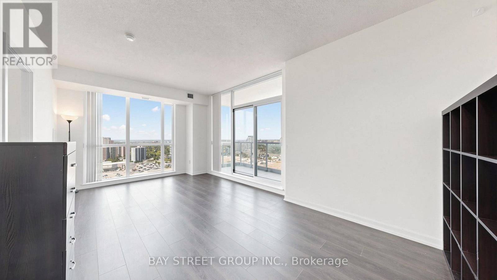 2112 - 70 Forest Manor Road, Toronto, ON