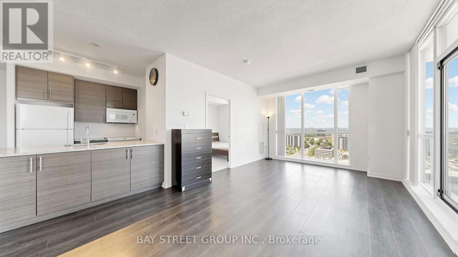 2112 - 70 Forest Manor Road, Toronto, ON