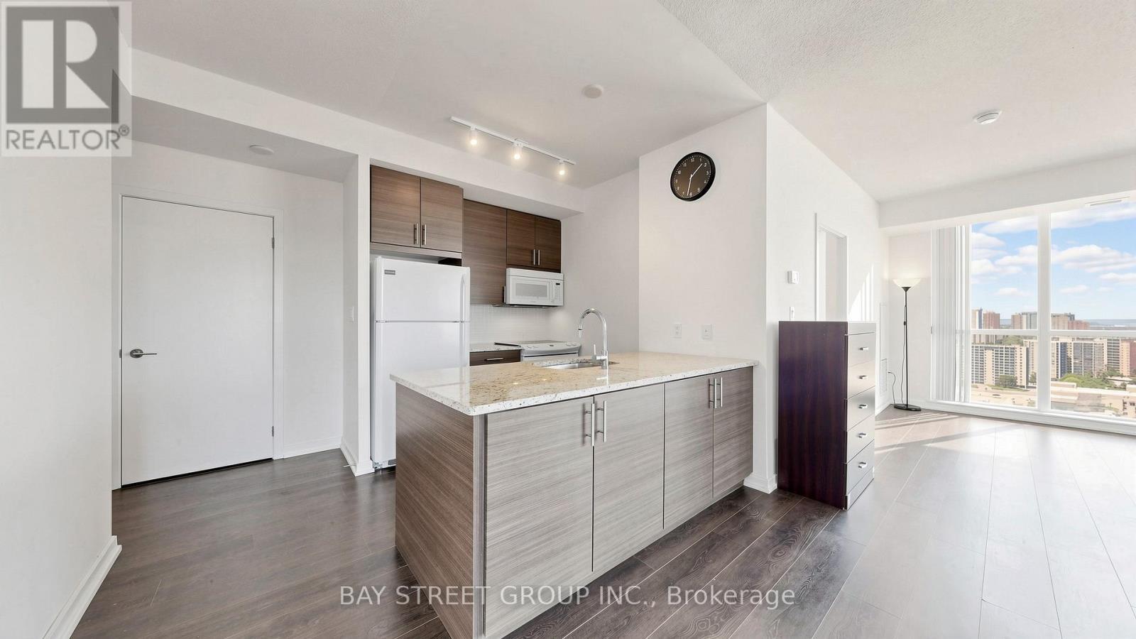 2112 - 70 Forest Manor Road, Toronto, ON